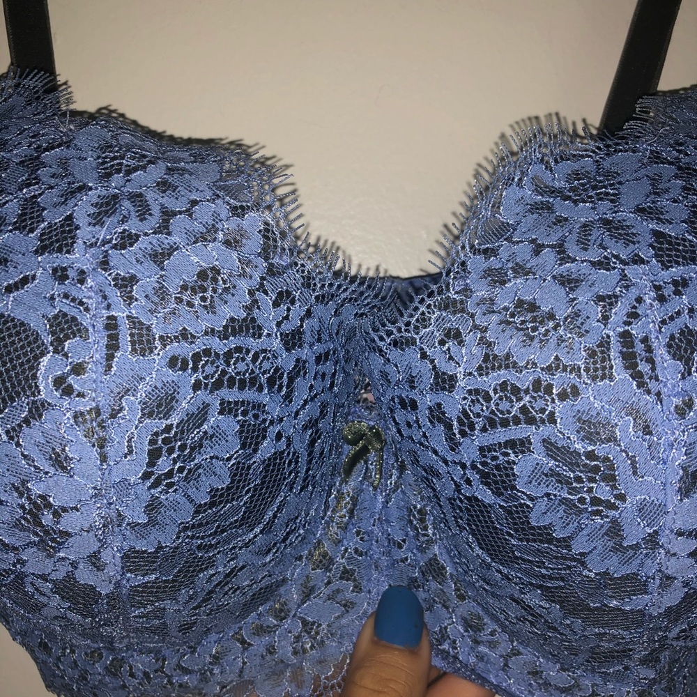 VS Lace Bra